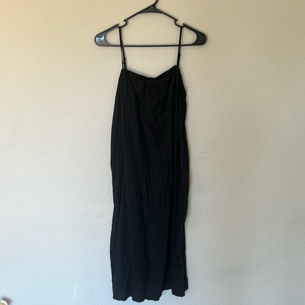 Black linen dress